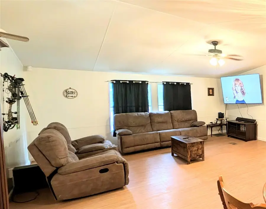 23880 NE 121st Lane, Lake Kerr, FL 32134 - Image #3