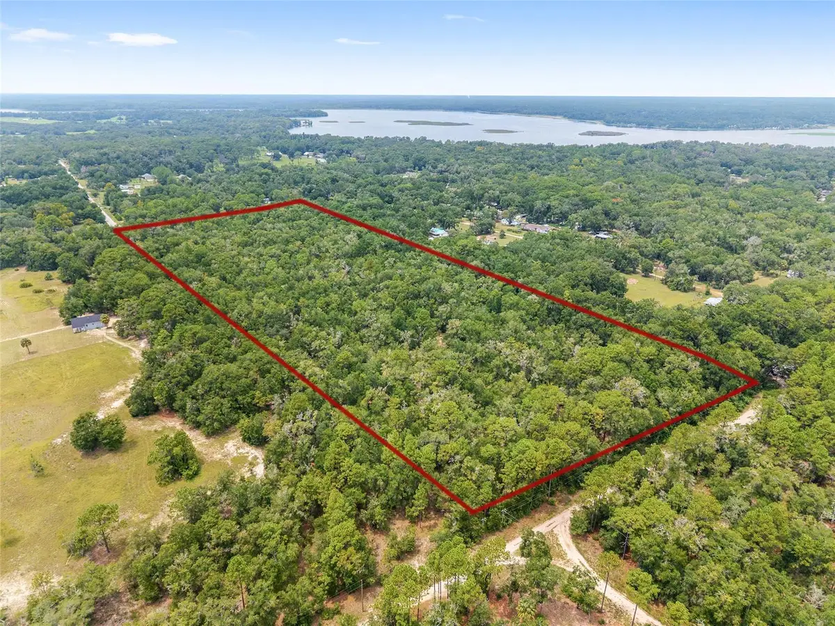 10467 N Citrus Avenue, Crystal River, FL 34428 - Image #1