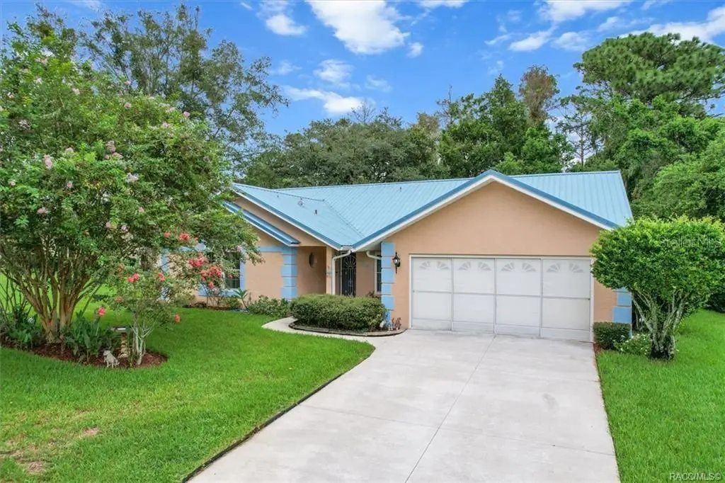 25 Redbay Court W, Homosassa, FL 34446 - Image #1