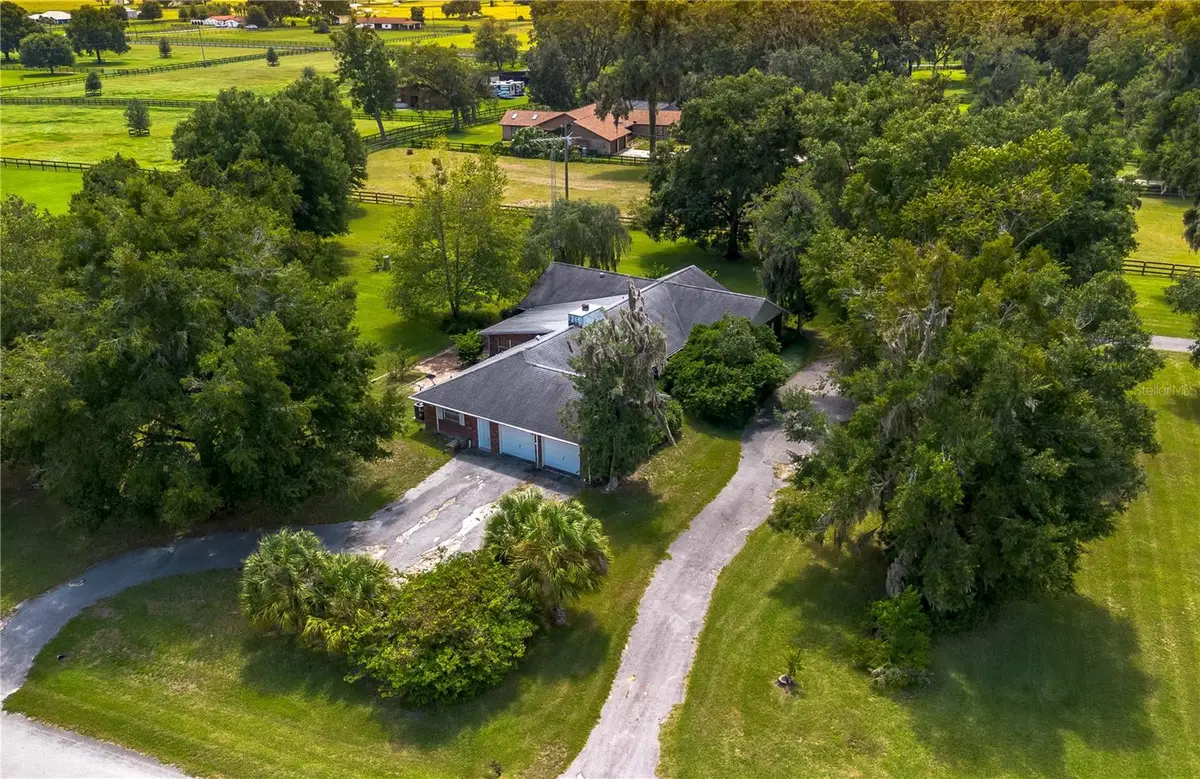 12049 NE 8th Court, Ocala, FL 34479 - Image #1