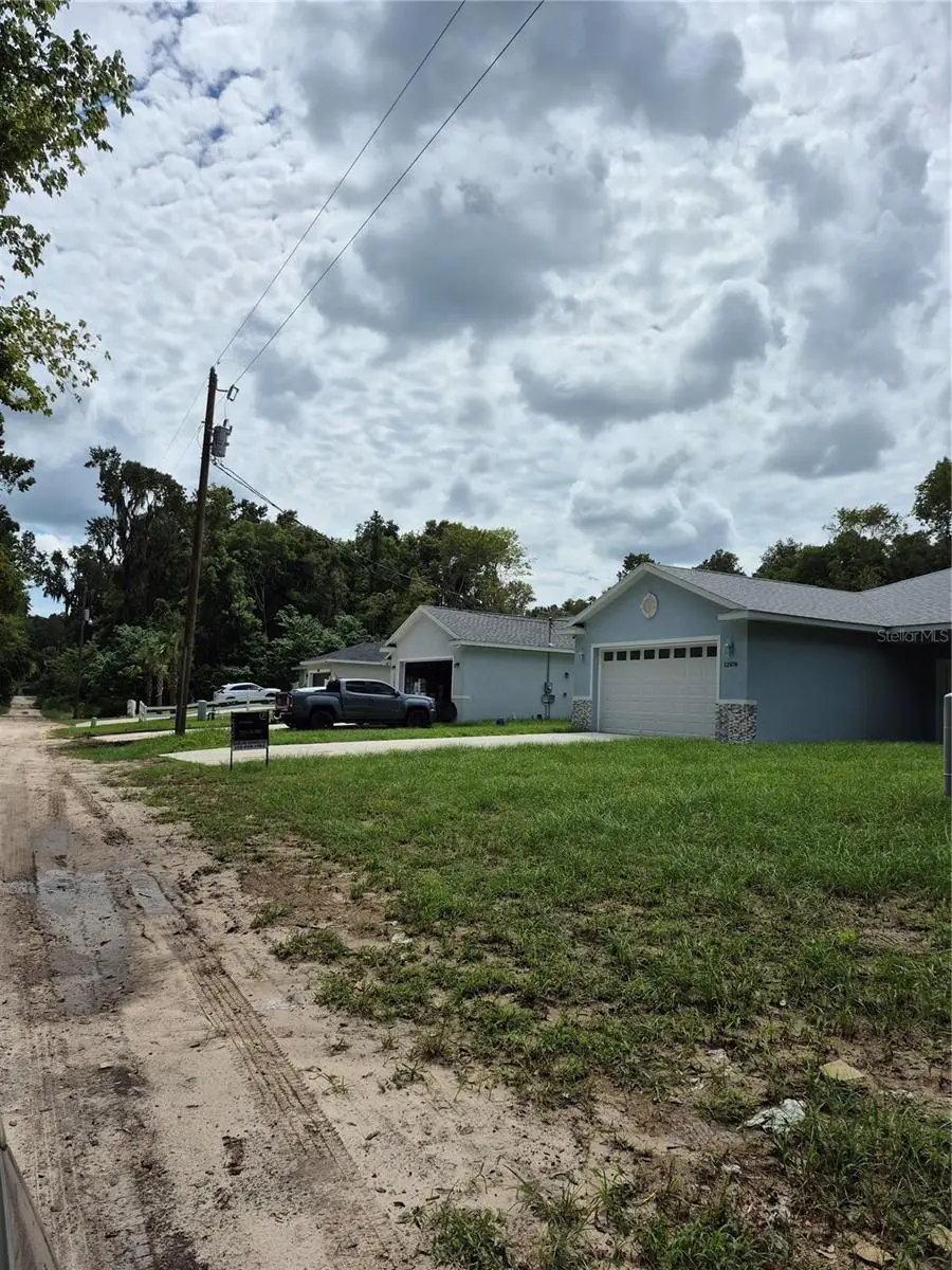 SE 42nd Ct, Belleview, FL 34420 - Image #2