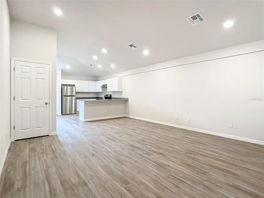 17131 Thompson Avenue, Port Charlotte, FL 33948 - Image #3