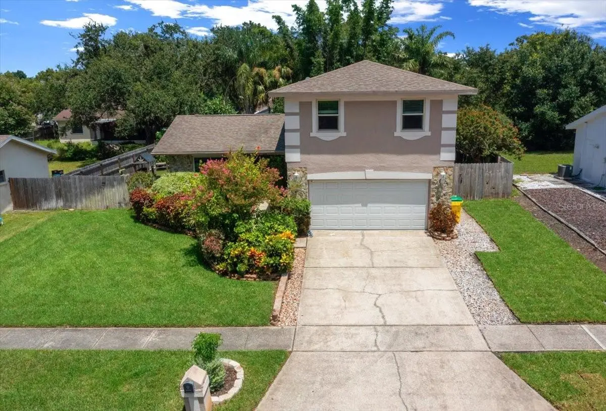 2589 Knoll Street W, Palm Harbor, FL 34683 - Image #1