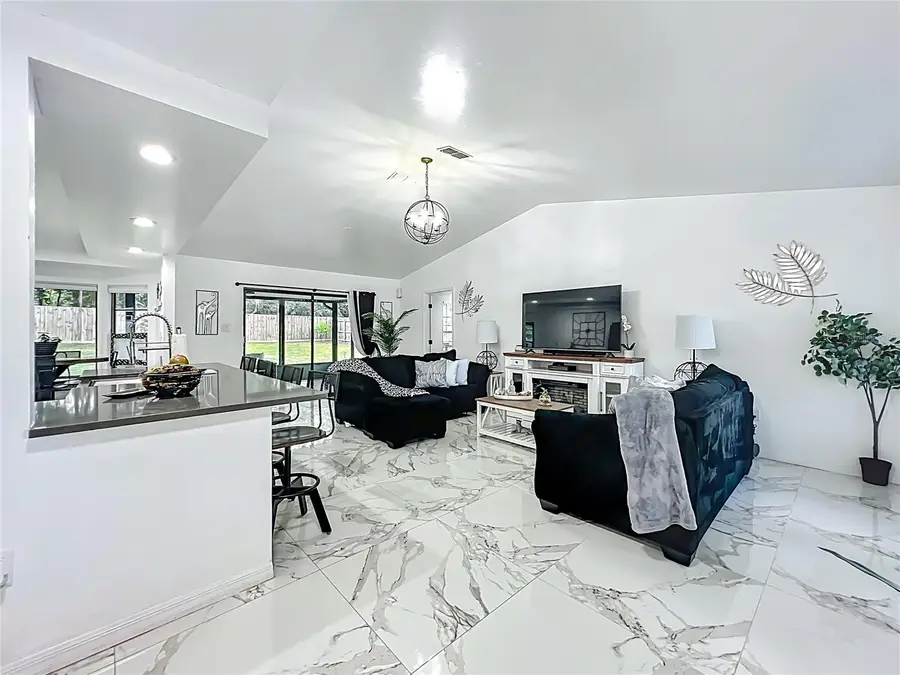 21668 SW Peach Blossom Street, Dunnellon, FL 34431 - Image #3