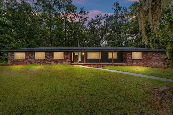 9310 NW 10th Place, GAINESVILLE, FL 32606