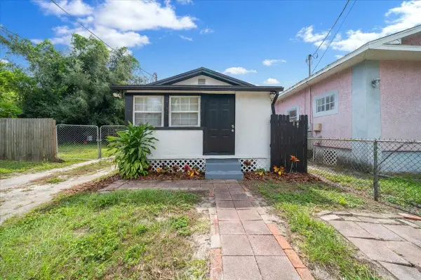 3501 E Genesee Street, TAMPA, FL 33610