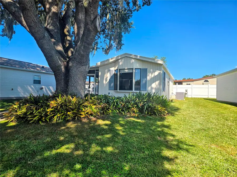 615 NE Cottage Park Lane, Leesburg, FL 34748 - Image #2