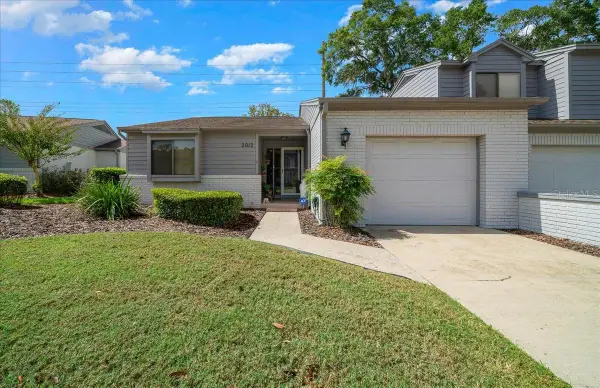 2012 SE 37th Court Circle, OCALA, FL 34471