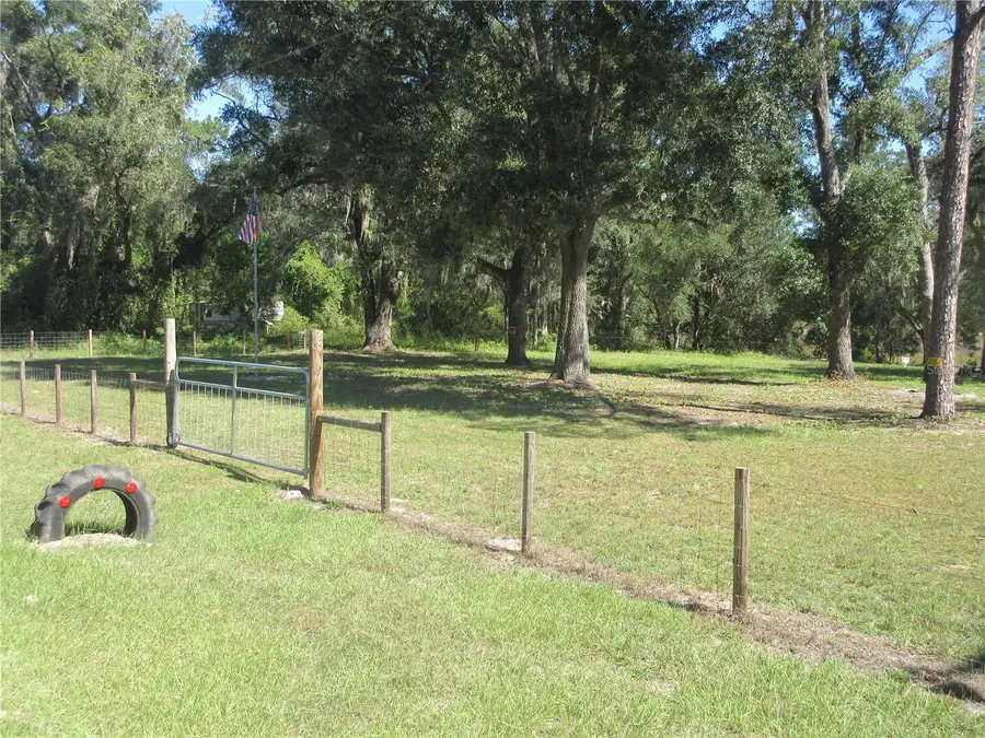 4051 N Highway 314a, Silver Springs, FL 34488 - Image #2