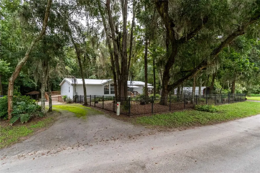 7901 NW 125th Street, Reddick, FL 32686 - Image #2