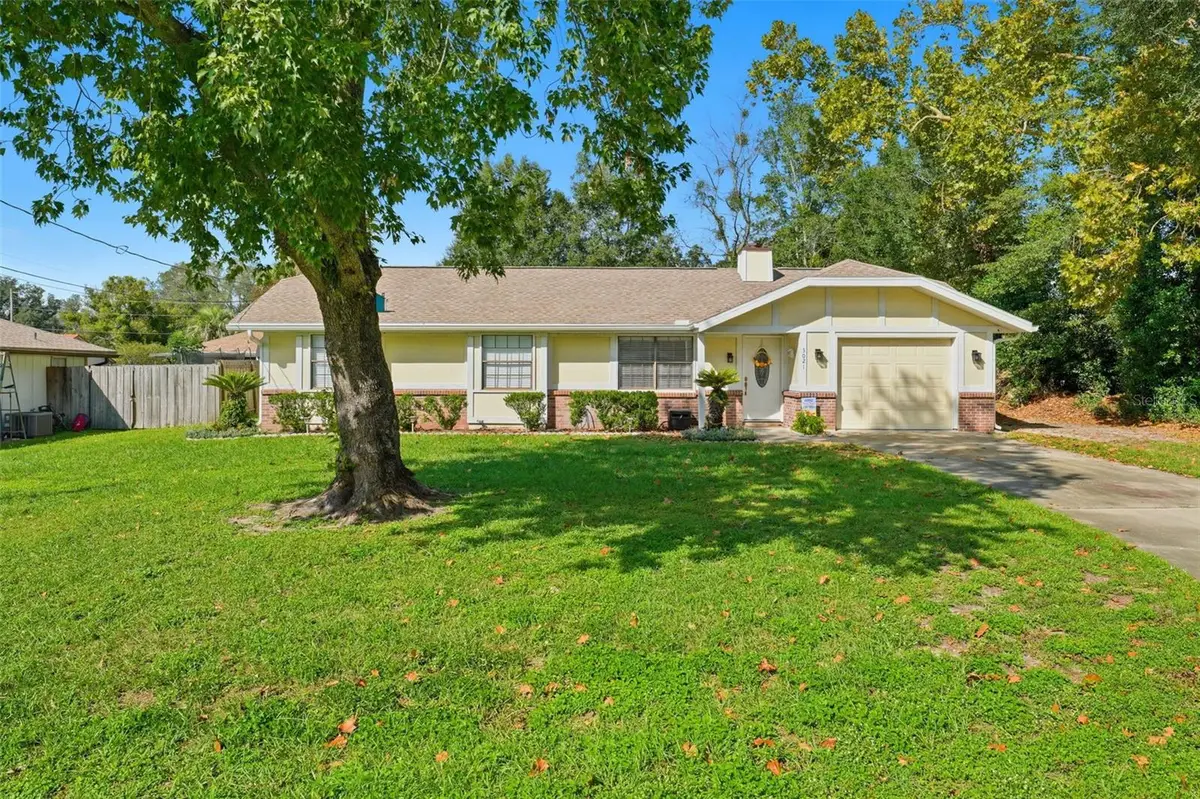 3021 NE 35th Place, Ocala, FL 34479 - Image #1