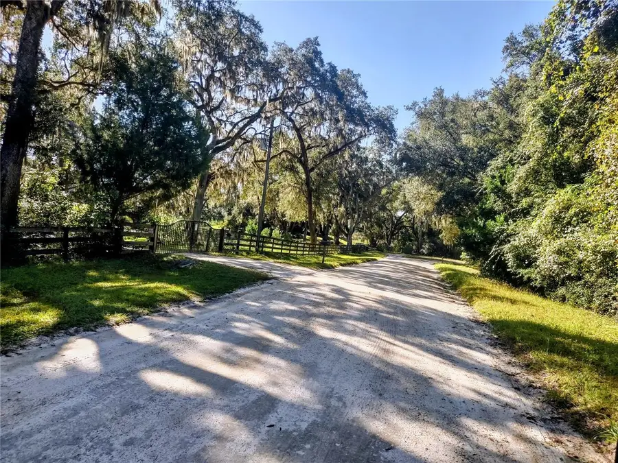 1590 SE 182nd Terrace, Williston, FL 32696 - Image #2