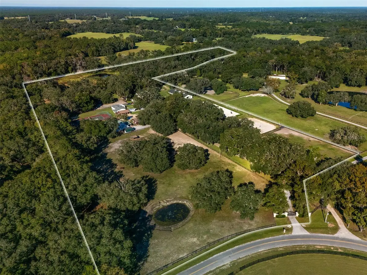 13010 NW 90th Avenue, Reddick, FL 32686 - Image #1