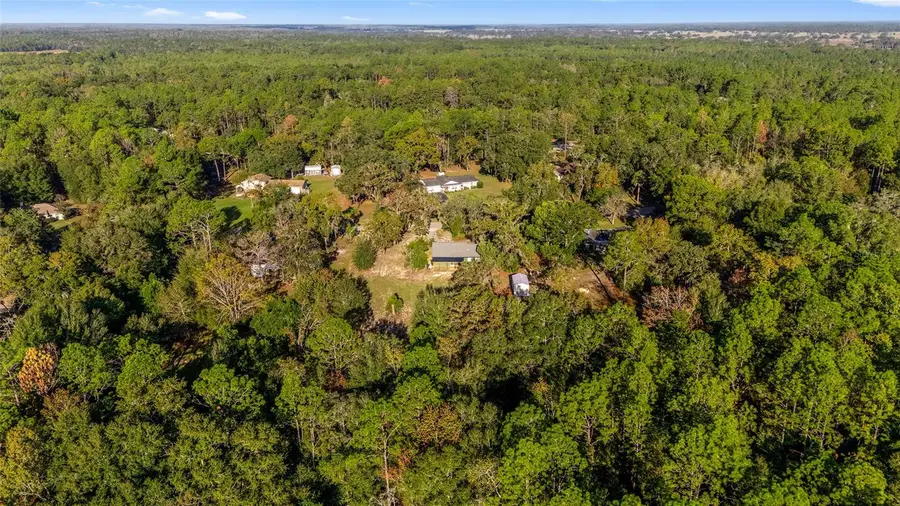 9040 SW 209th Circle, Dunnellon, FL 34431 - Image #2