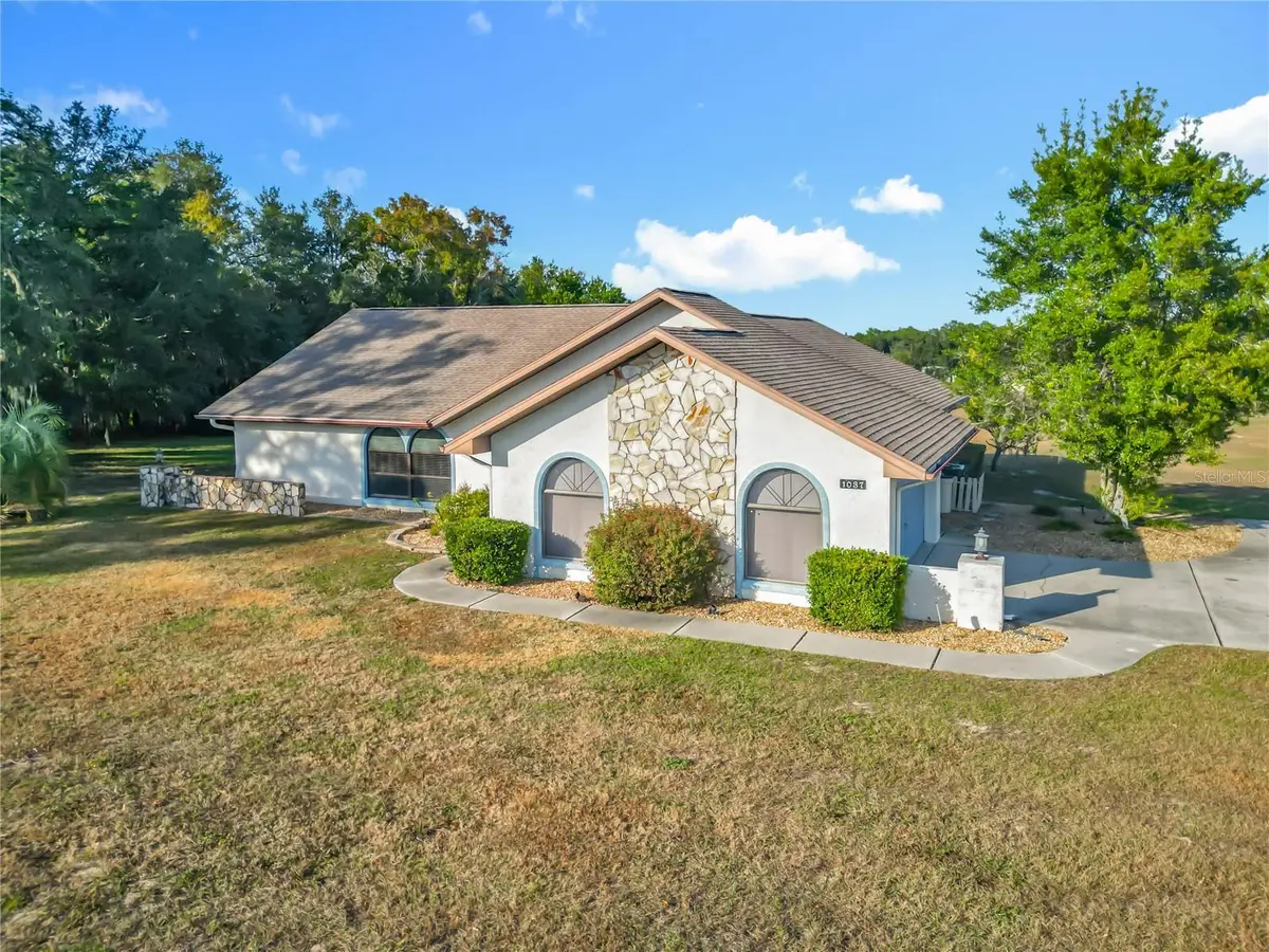 1037 E Hartford Street, Hernando, FL 34442 - Image #1