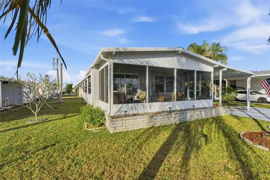 3073 Longview Lane, North Fort Myers, FL 33917 - Image #2