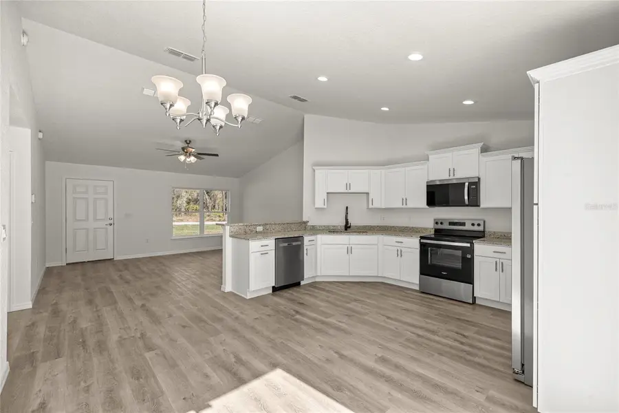 24698 NW Sutton Avenue, Dunnellon, FL 34431 - Image #2