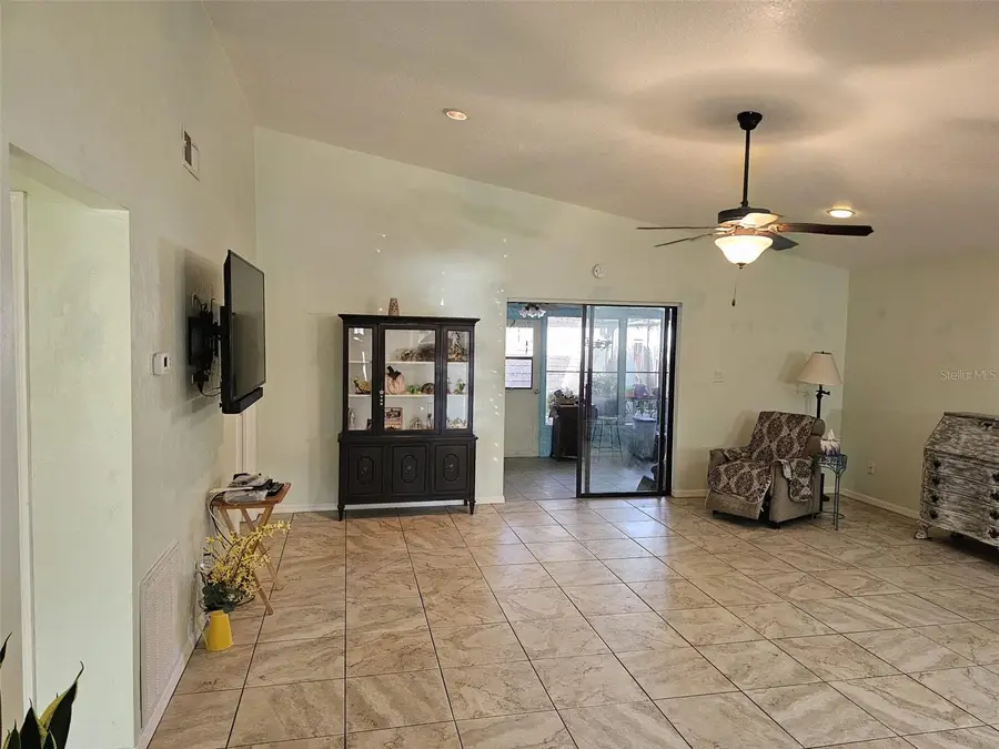 5013 SE 108th Place, Belleview, FL 34420 - Image #3