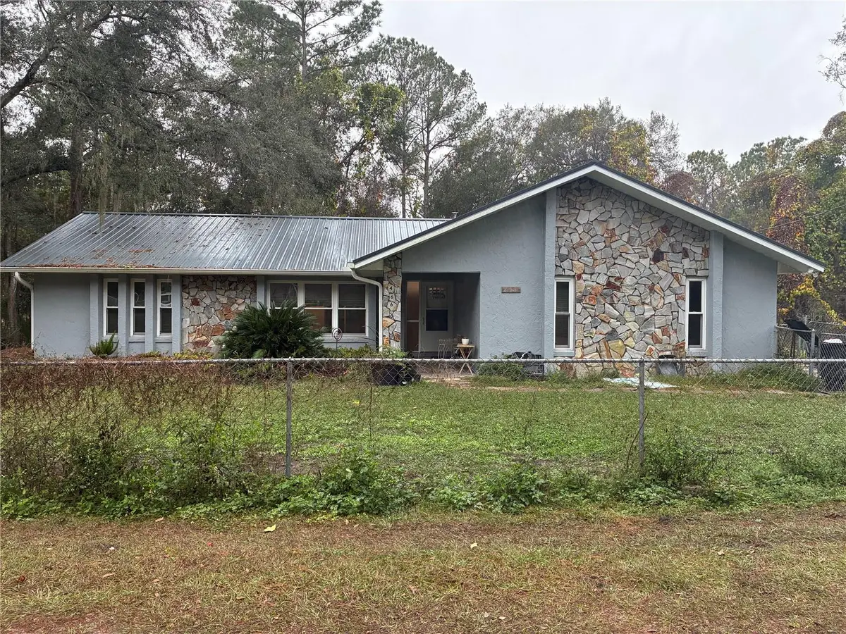 4660 SE 160th Court, Ocklawaha, FL 32179 - Image #1