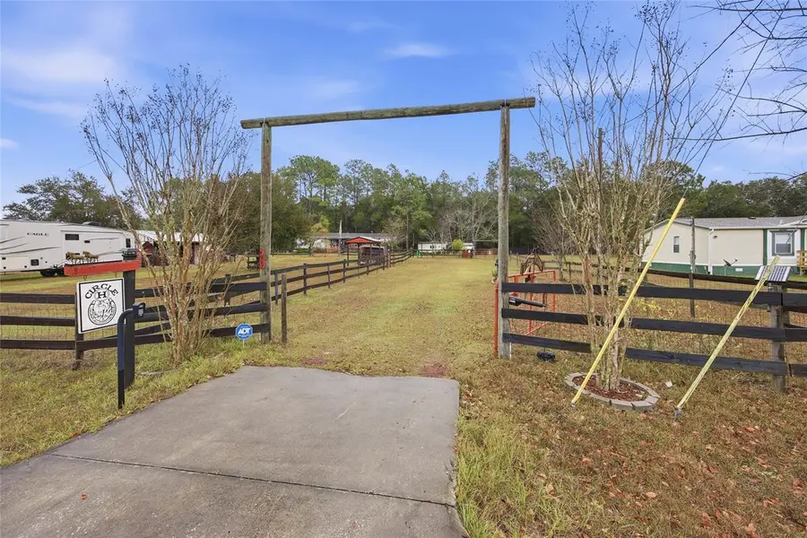 975 NW 107th Court, Ocala, FL 34482 - Image #2
