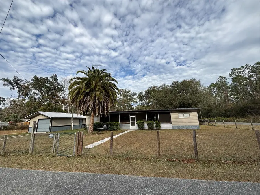 6781 SE 173rd Court, Ocklawaha, FL 32179 - Image #3