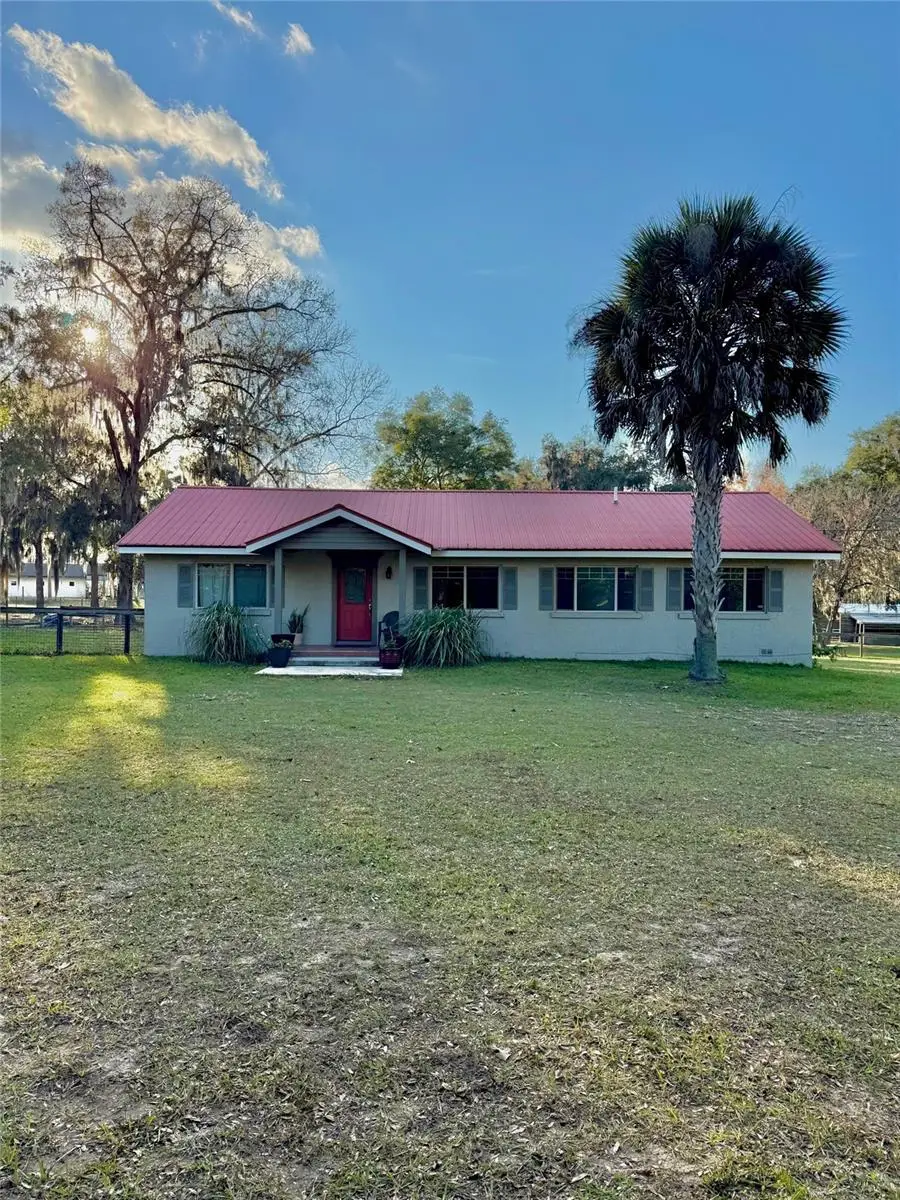 18400 N Us Highway 441, Reddick, FL 32686 - Image #1