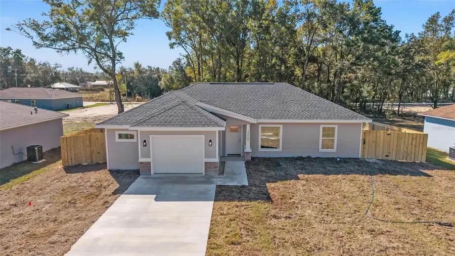 24310 NW Falcon Avenue, Dunnellon, FL 34431 - Image #2