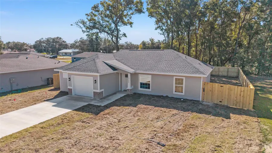 24310 NW Falcon Avenue, Dunnellon, FL 34431 - Image #3