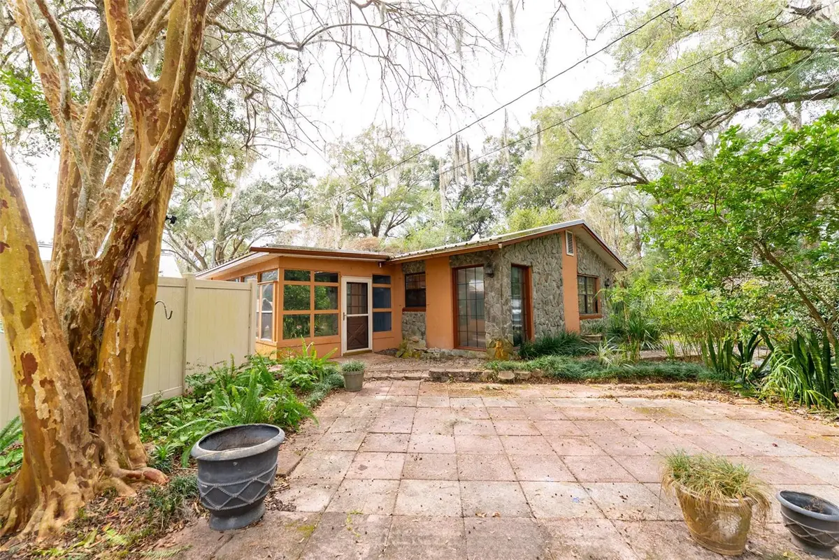 1860 NE 62nd Street, Ocala, FL 34479 - Image #1