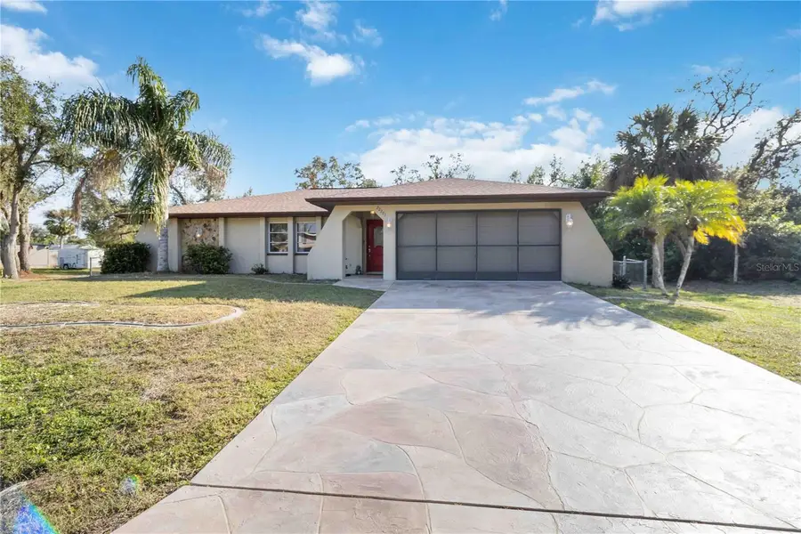 22285 Walton Avenue, Port Charlotte, FL 33952 - Image #3