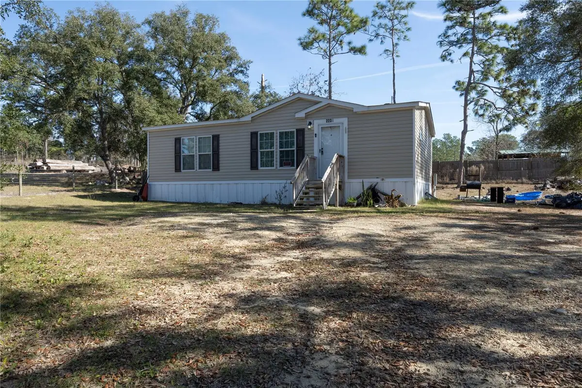 2231 SE State Road 121, Morriston, FL 32668 - Image #1