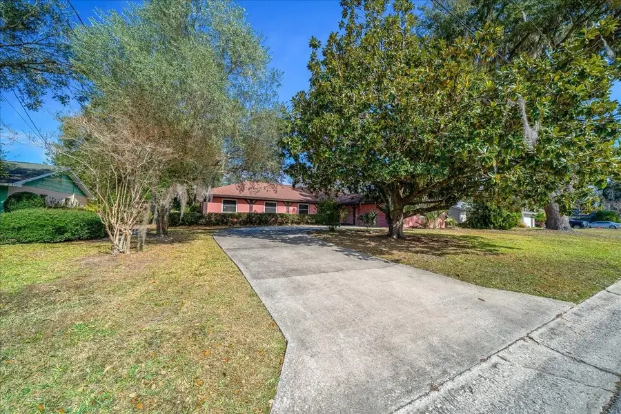 2147 NE 7th Street, Ocala, FL 34470 - Image #2