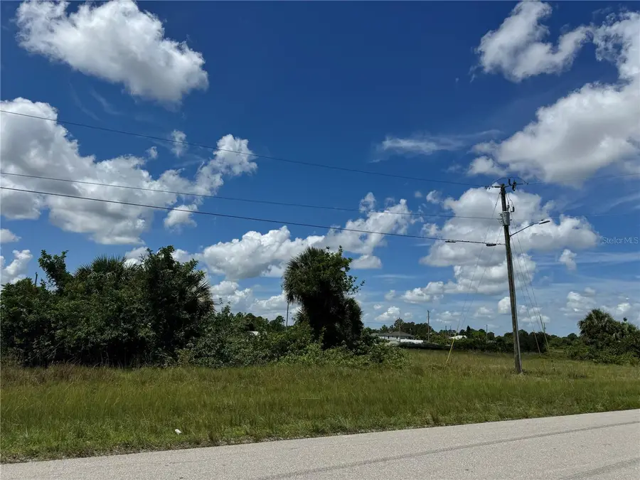 836 Jaguar Boulevard, Lehigh Acres, FL 33974 - #2