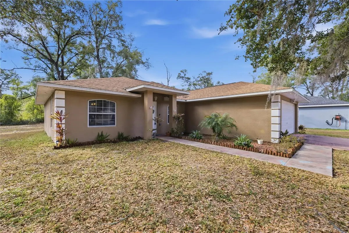 7090 SE 124th Lane, Belleview, FL 34420 - Image #1