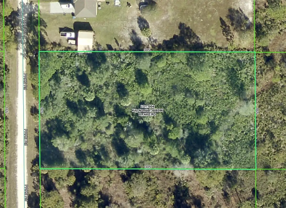 18484 Pake Road, Weeki Wachee, FL 34614 - #1