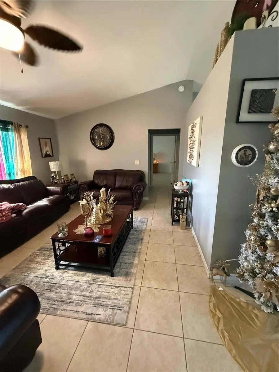 61 Walnut Drive, Ocala, FL 34480 - Image #2