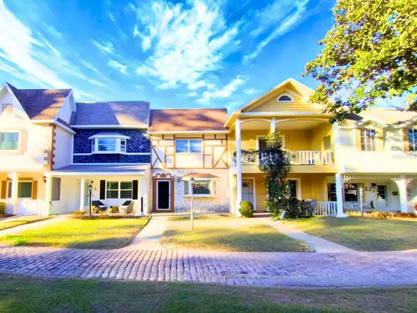 8830 SW 98 Place #M, OCALA, FL 34481