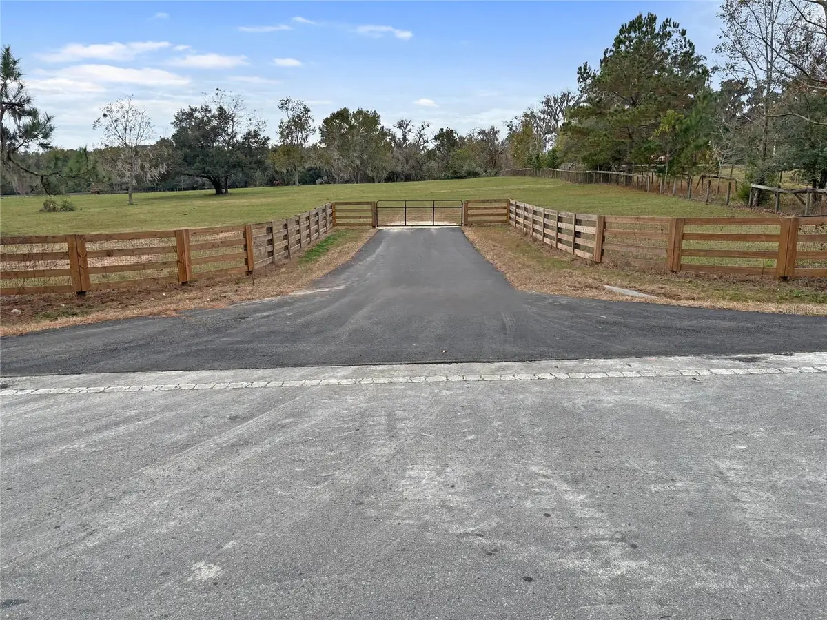 5378 W Highway 329, Reddick, FL 32686 - #1