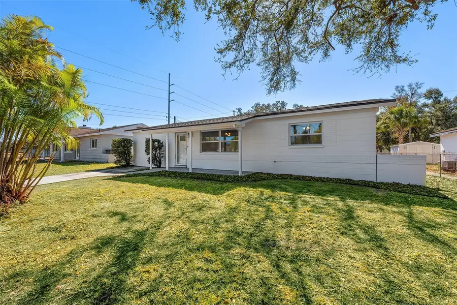 5224 52nd Avenue N, Saint Petersburg, FL 33709 - #2