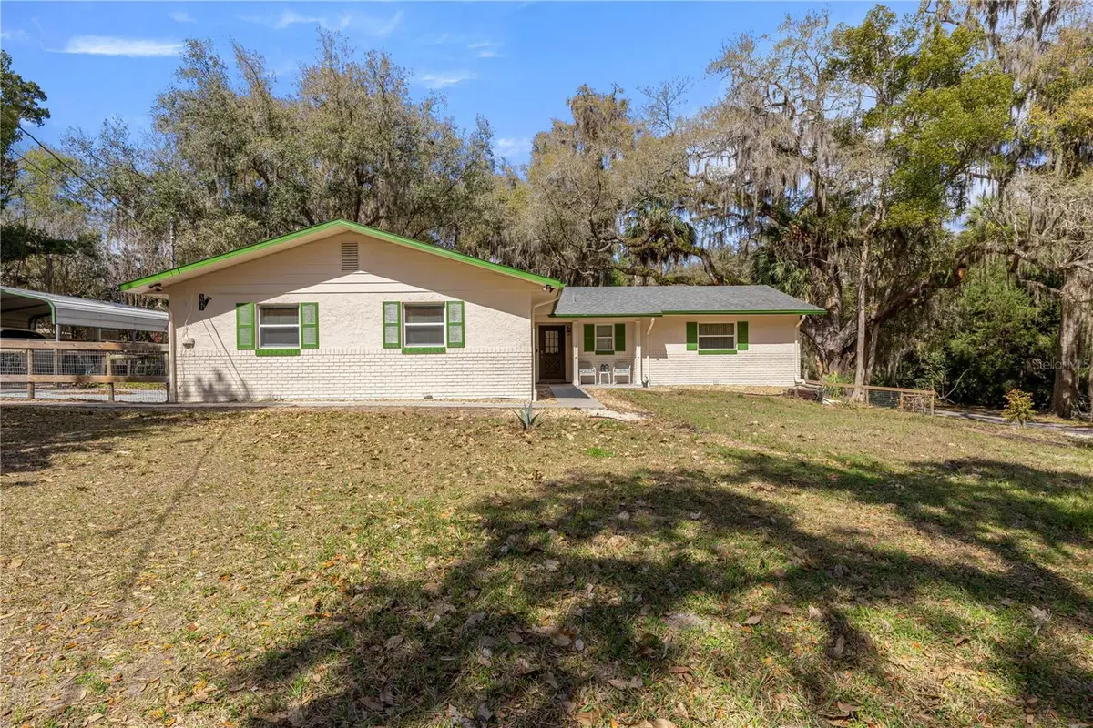 5947 Avenue C, McIntosh, FL 32664 - #1