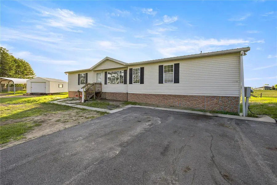 2061 NW 165th Court Road, Dunnellon, FL 34432 - #2