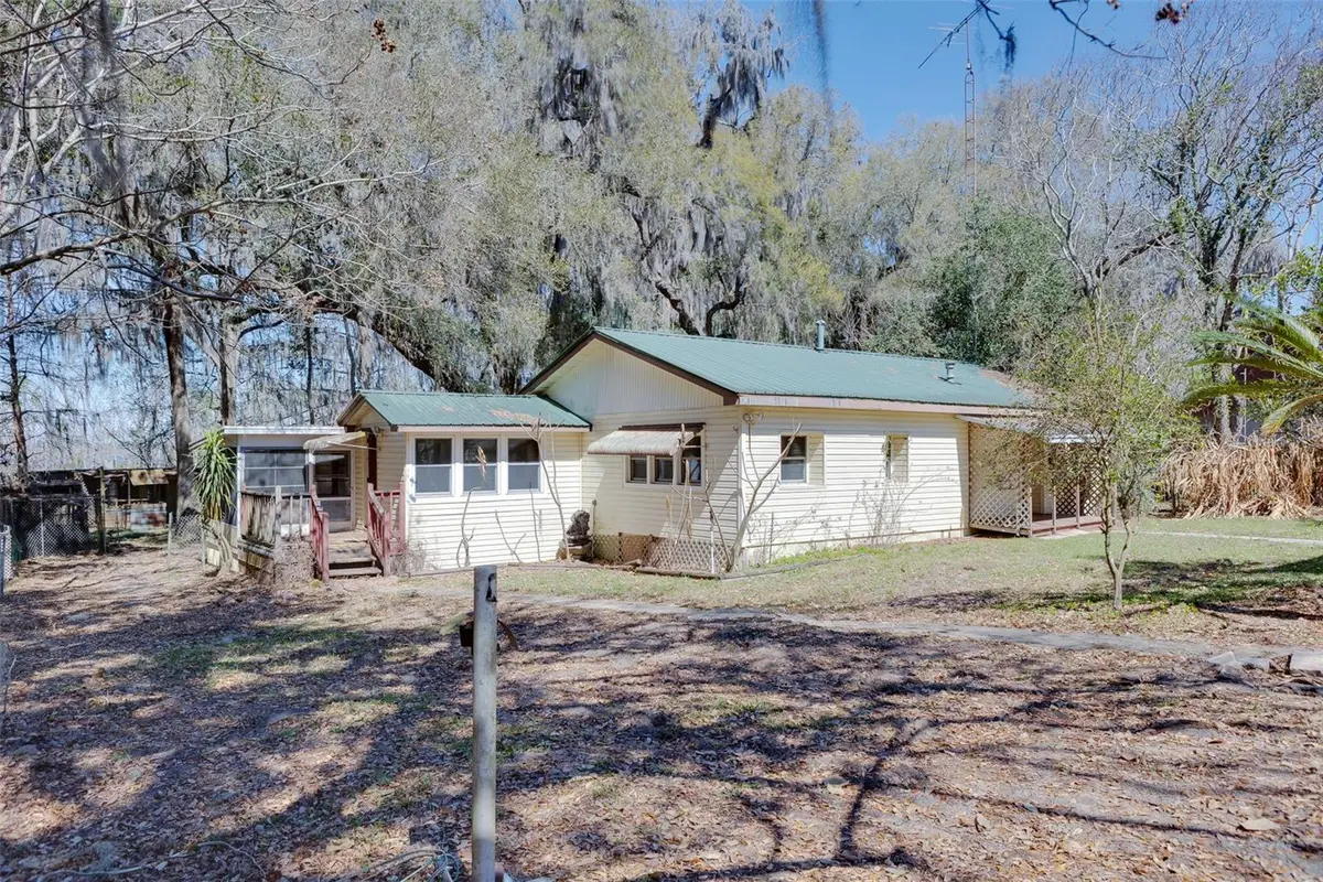 17965 SE 51st Street, Ocklawaha, FL 32179 - #1