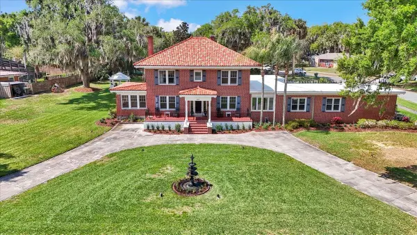 405 Lakeshore Drive, LEESBURG, FL 34748