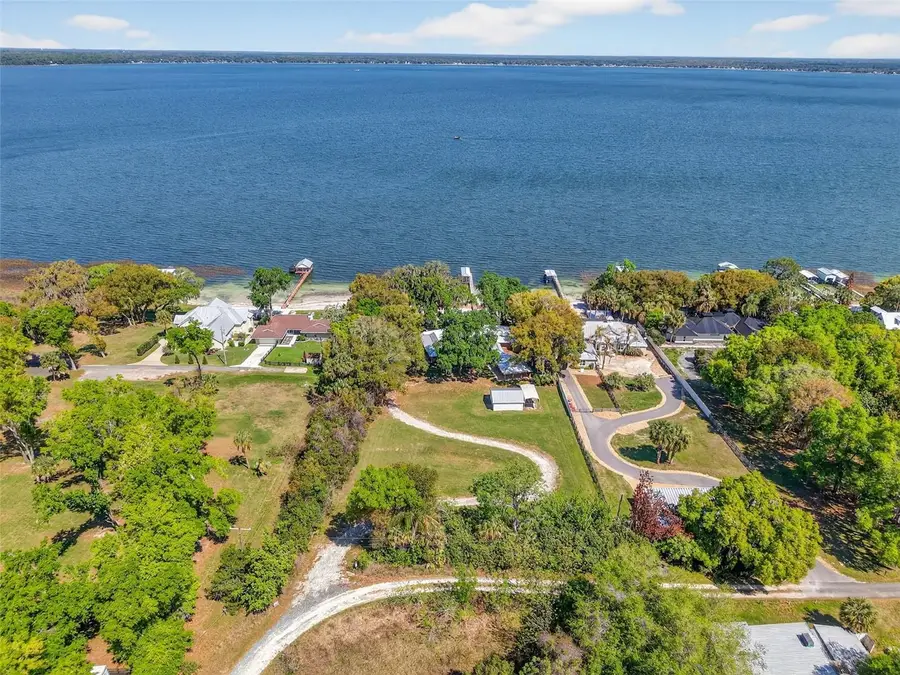 13033 SE 158th Lane, Weirsdale, FL 32195 - #3