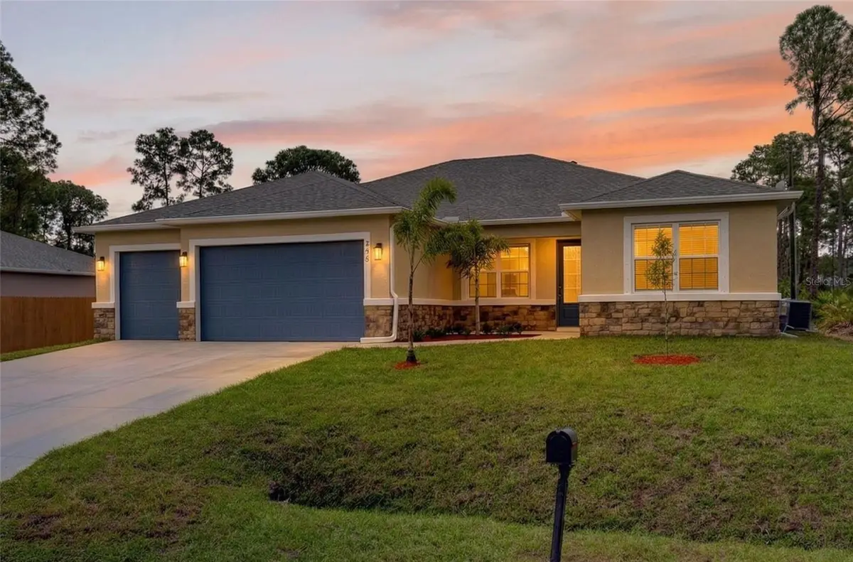 450 Hammond Street Sw, Palm Bay, FL 32908 - #1