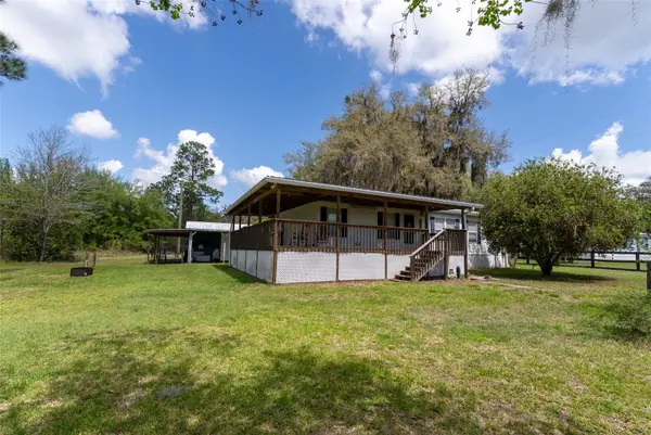 24525 NE 189th Street, FORT MC COY, FL 32134