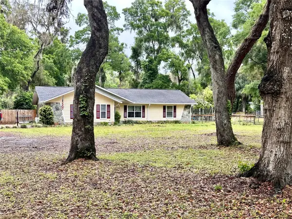 4251 NE 138th Place, ANTHONY, FL 32617