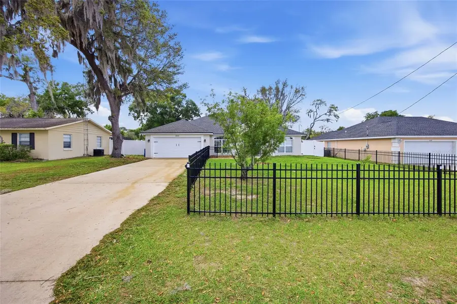 10058 SE 105th Place, Belleview, FL 34420 - #3