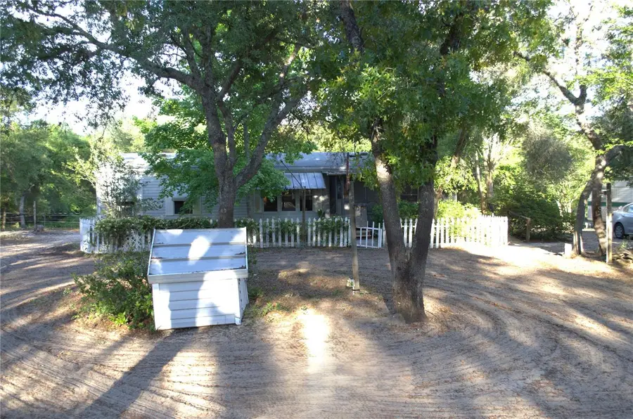 591 SE Fisher Road, Ocklawaha, FL 32179 - #3