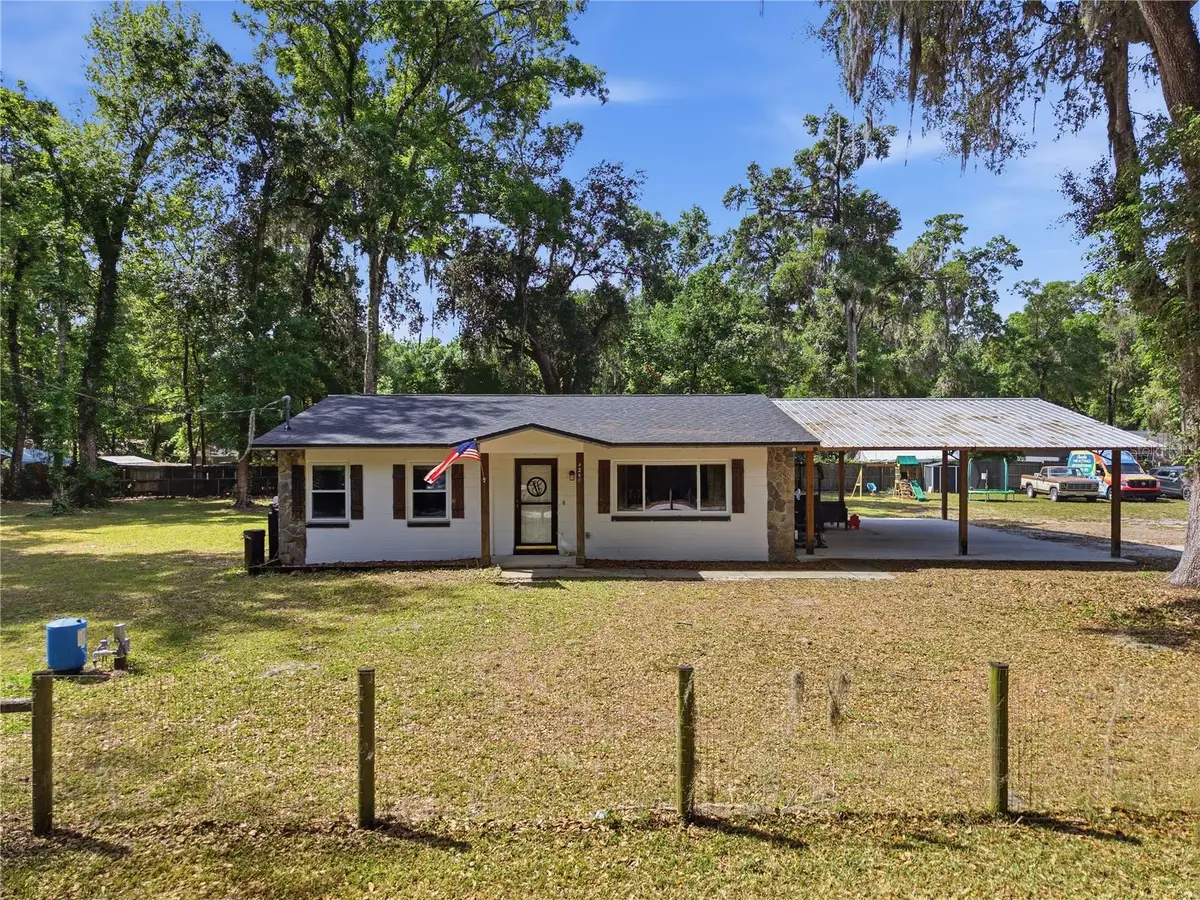4240 NE 132nd Place, Anthony, FL 32617 - #1